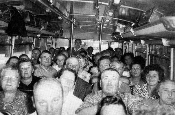 sortie en car organisée par les oeuvres sociales, 1957., cliquez pour agrandir